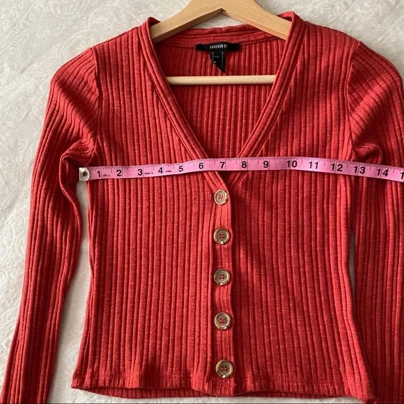 Red Ribbed Cardigan Top - Picture 4 of 6